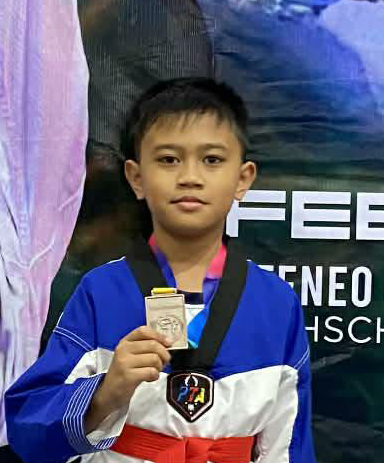 Xymon Jhames S. Batang  Grade 4 - Luna  Bronze